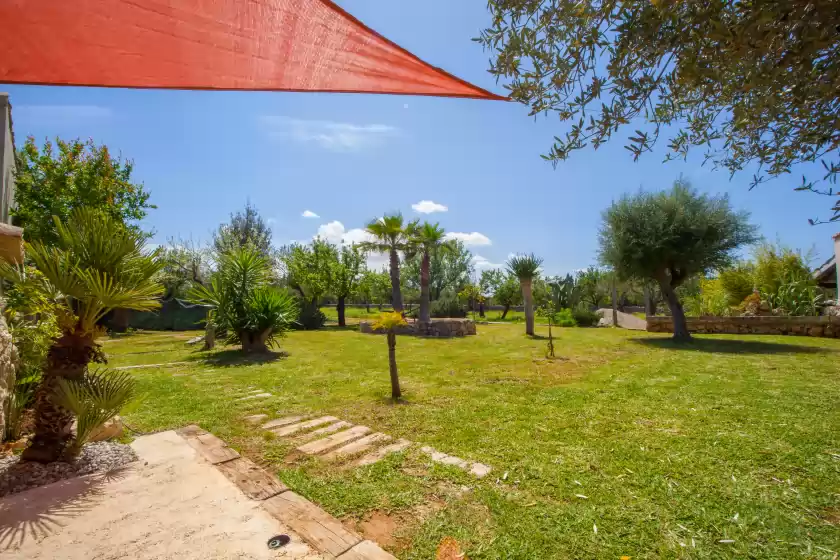 Holiday rentals in Taparera, Sineu