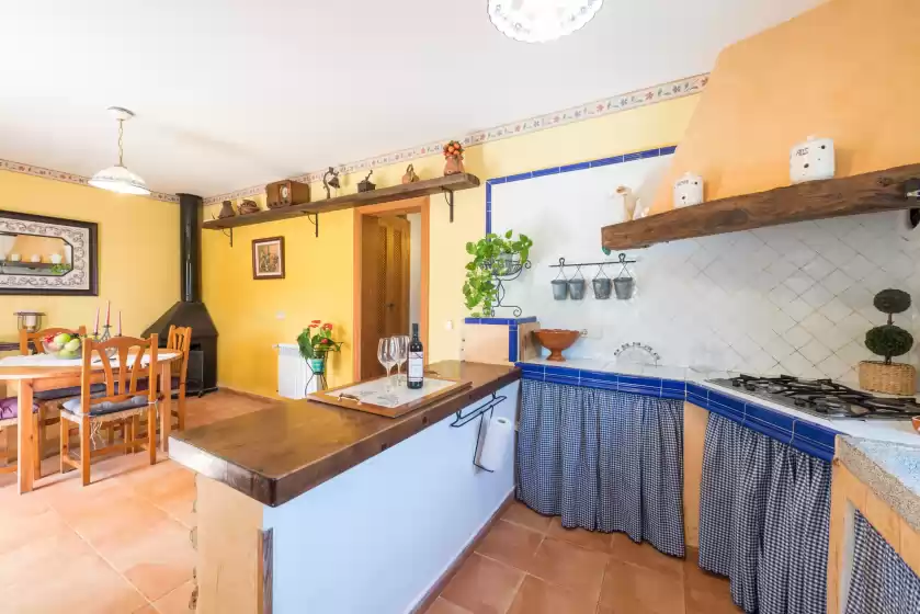 Holiday rentals in Taparera, Sineu