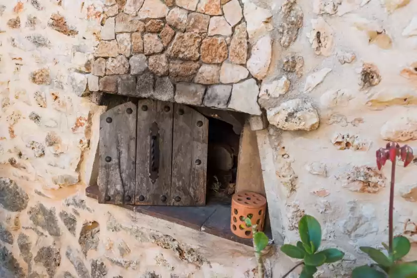 Holiday rentals in Taparera, Sineu