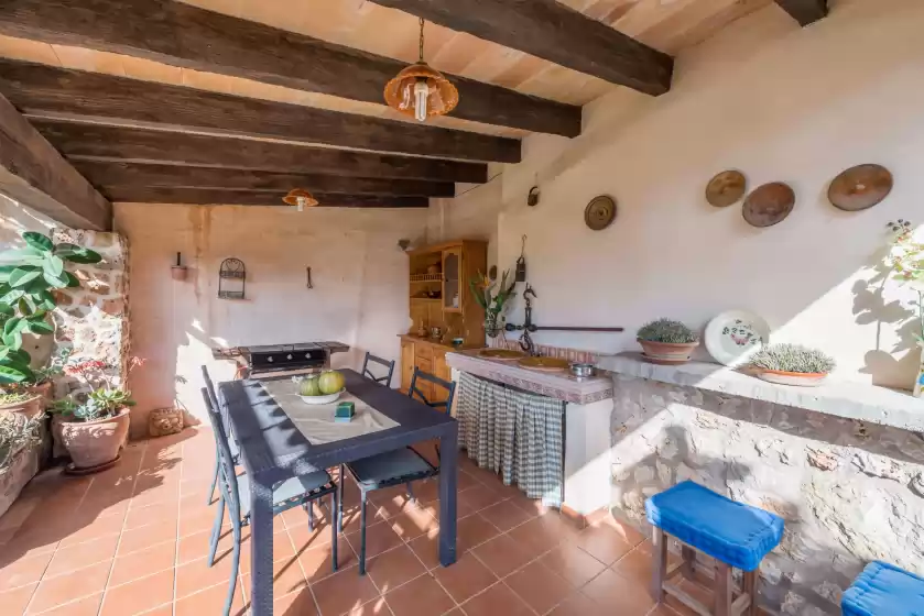 Holiday rentals in Taparera, Sineu