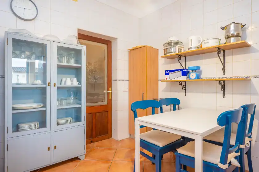 Holiday rentals in Casa des puig, Búger