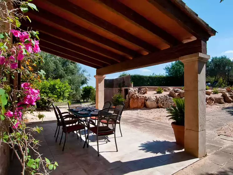 Holiday rentals in Gravera, Porreres