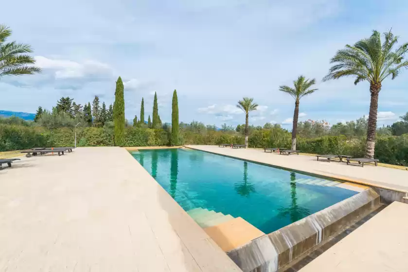 Holiday rentals in Torrent fals