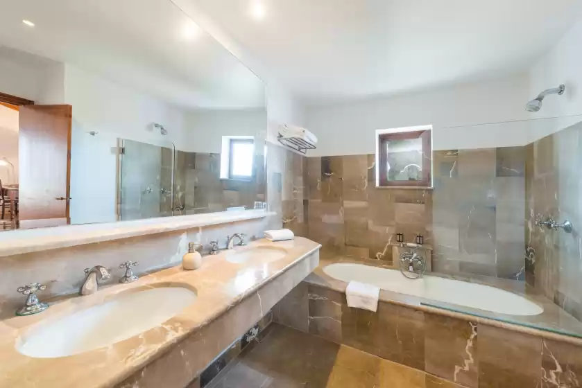 Holiday rentals in Torrent fals, Santa María del Camí