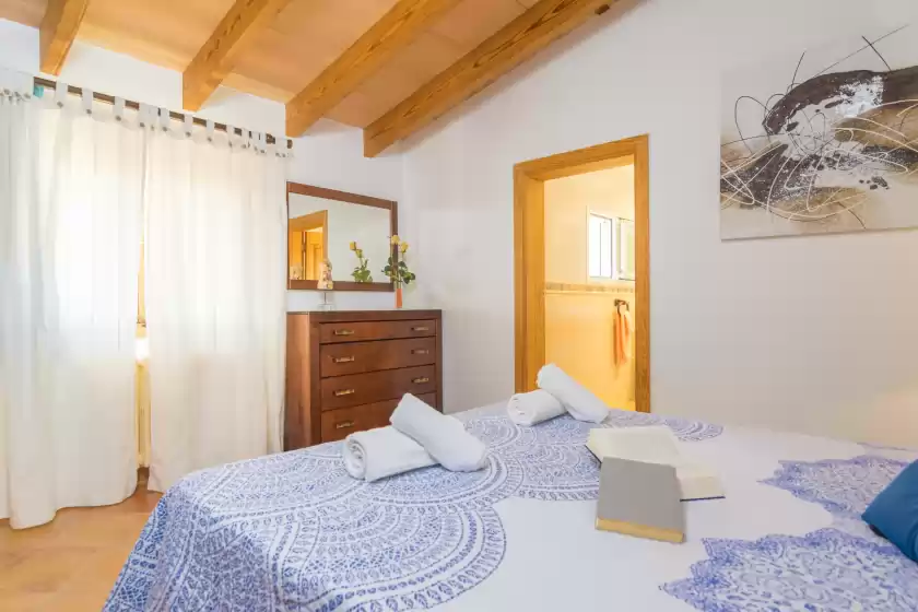 Holiday rentals in Son rossinyol, Sineu