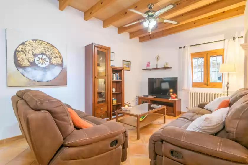 Holiday rentals in Son rossinyol, Sineu