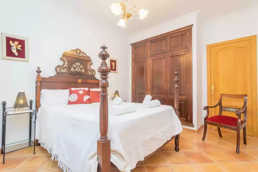 Holiday rentals in Son rossinyol, Sineu