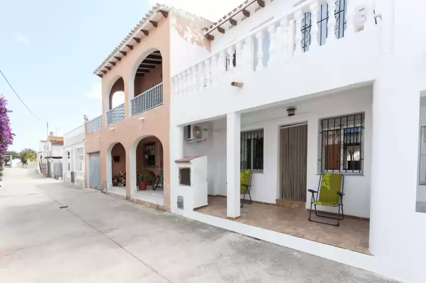 Holiday rentals in Conill, Oliva