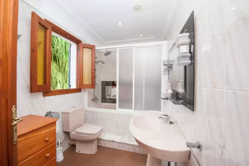 Holiday rentals in Florit, Muro