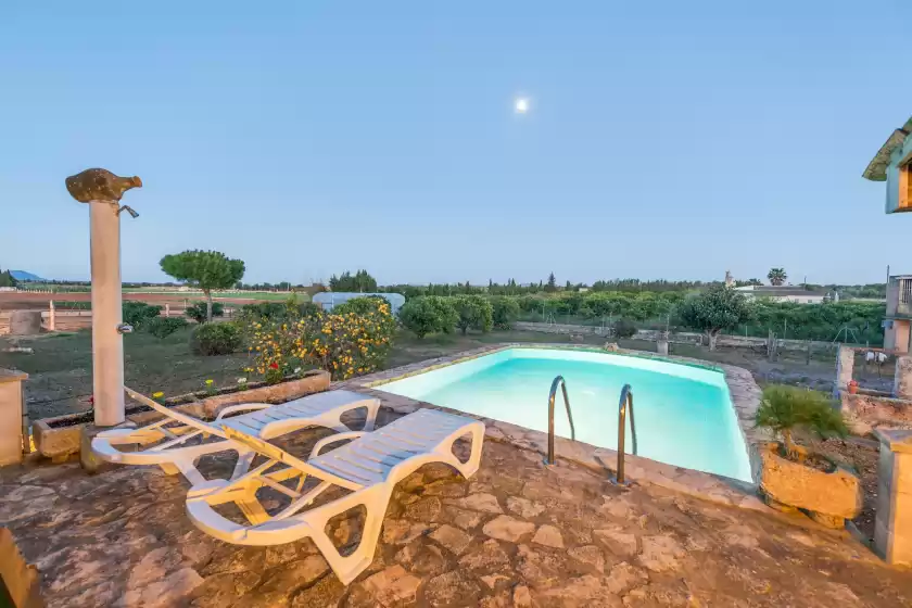 Holiday rentals in Florit, Muro