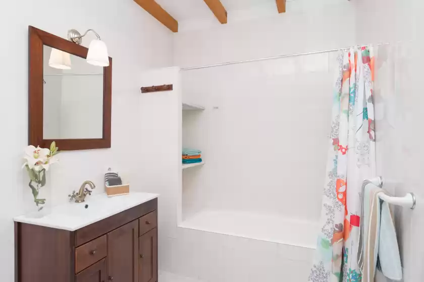 Holiday rentals in Villa cati, el Port