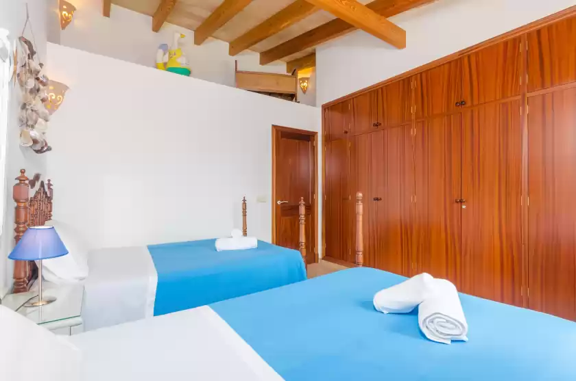 Holiday rentals in Can joan conill, Cala Murada