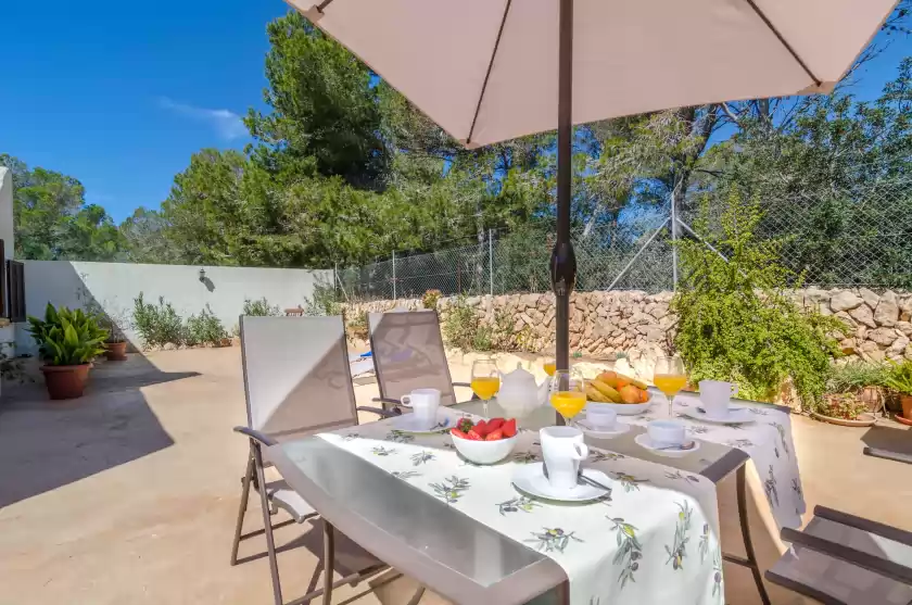 Holiday rentals in Casa garonda, Cala Pi