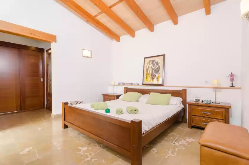 Holiday rentals in Casa puig de na franquesa, Manacor