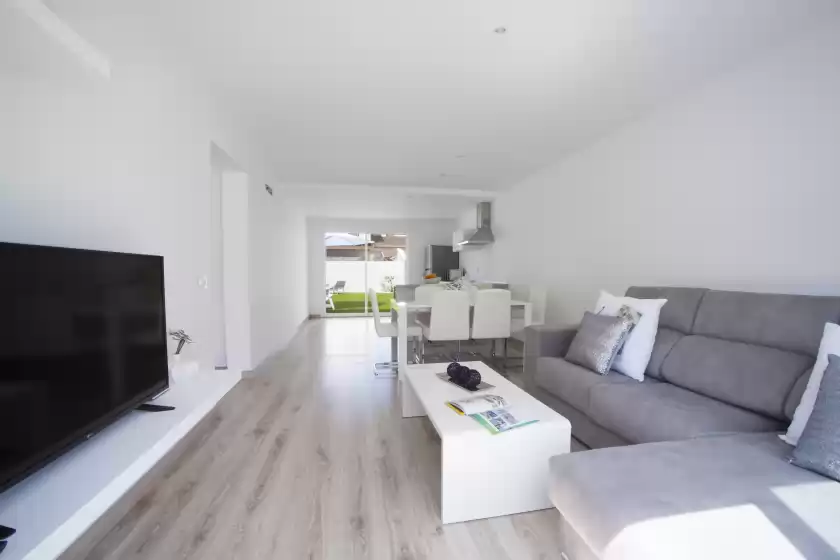 Holiday rentals in Ca na mai, Son Serra de Marina