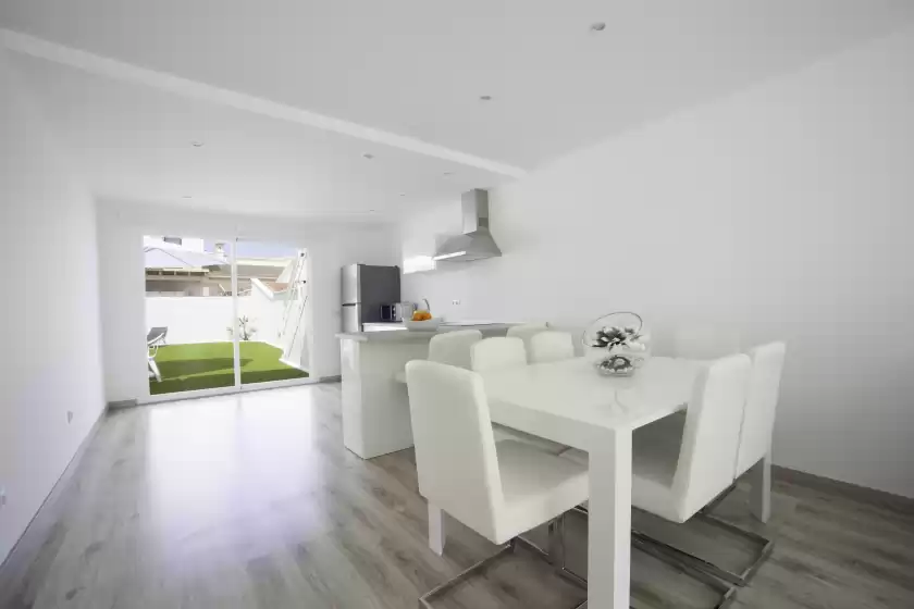 Holiday rentals in Ca na mai, Son Serra de Marina