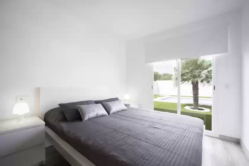 Holiday rentals in Ca na mai, Son Serra de Marina