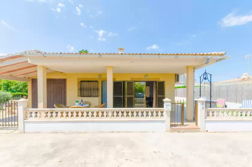 Holiday rentals in Ca na coloma, Platja d'Alcúdia