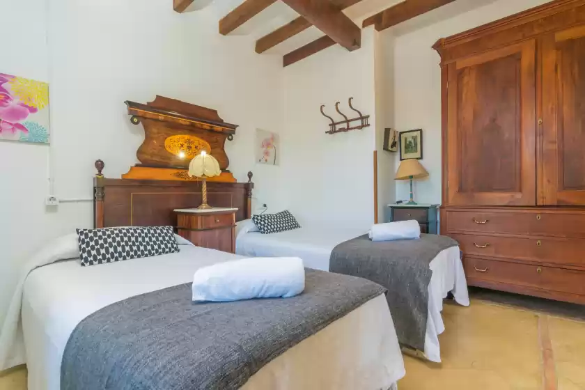 Location de vacances à Cas patro lau bis, Biniaraix