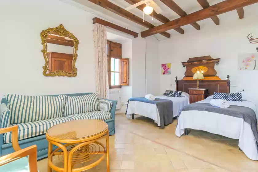 Location de vacances à Cas patro lau bis, Biniaraix