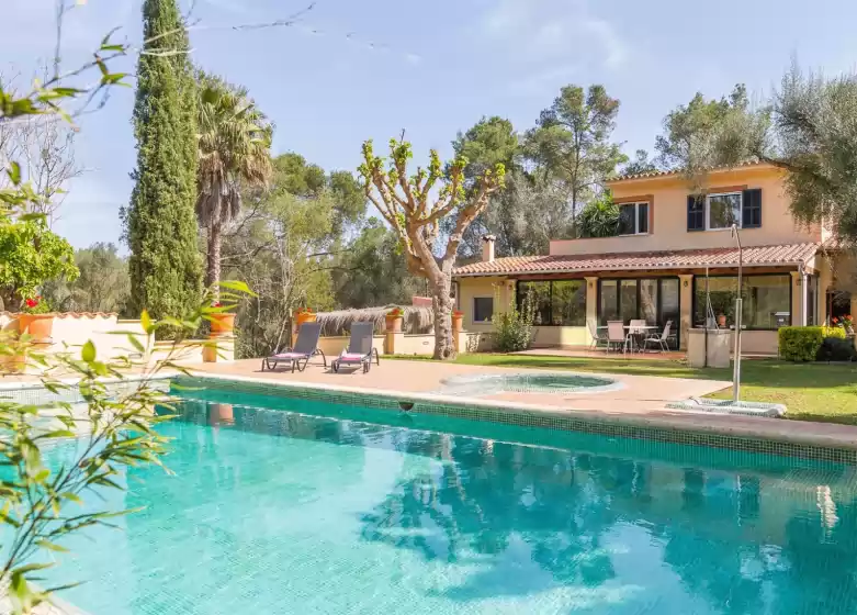 Holiday rentals in Son fred
