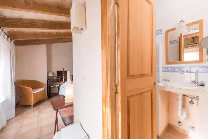 Holiday rentals in Can bagot, Llubí
