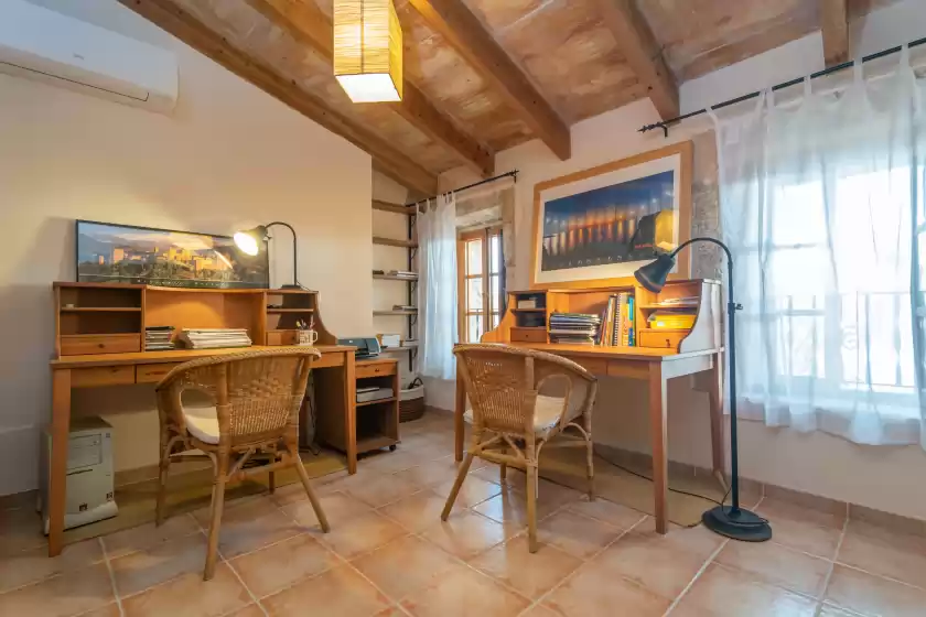 Holiday rentals in Can bagot, Llubí