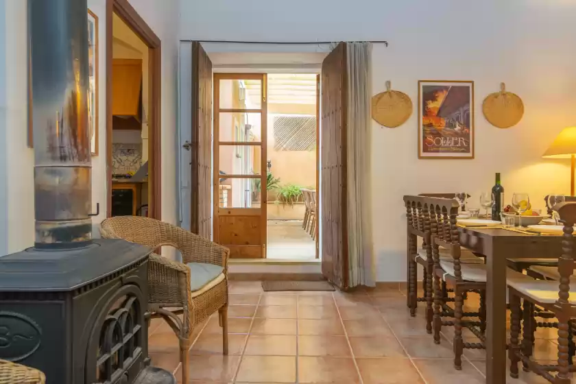 Holiday rentals in Can bagot, Llubí