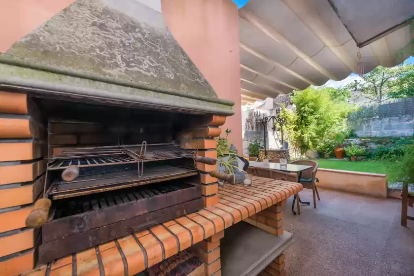Holiday rentals in Can bagot, Llubí