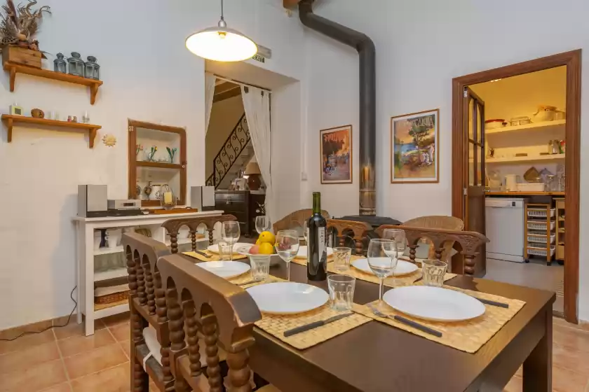 Holiday rentals in Can bagot, Llubí