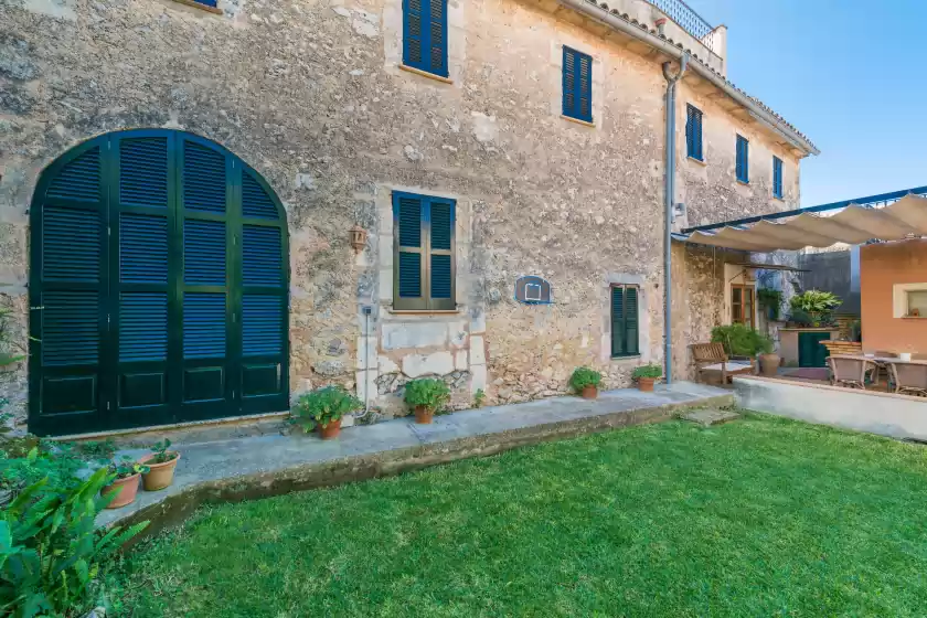 Holiday rentals in Can bagot, Llubí