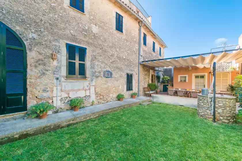 Holiday rentals in Can bagot, Llubí