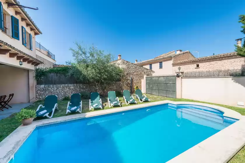 Holiday rentals in Can bagot, Llubí