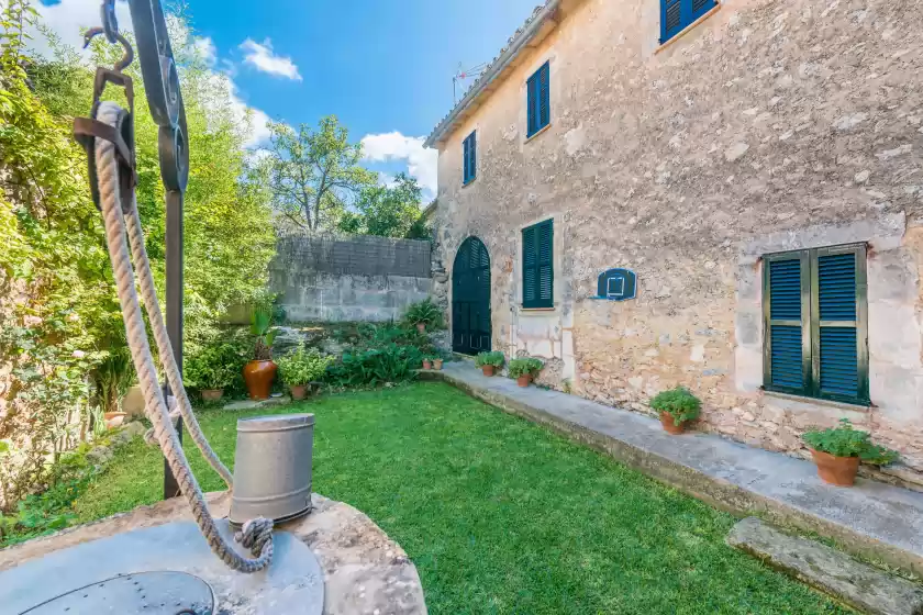 Holiday rentals in Can bagot, Llubí