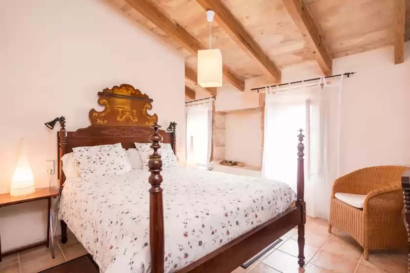 Holiday rentals in Can bagot, Llubí