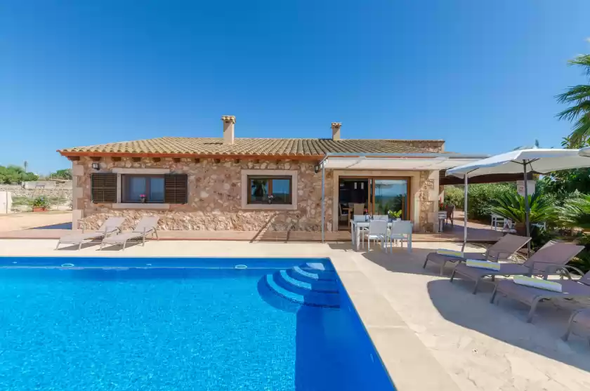 Holiday rentals in Sa marina (marina des torrent), ses Salines