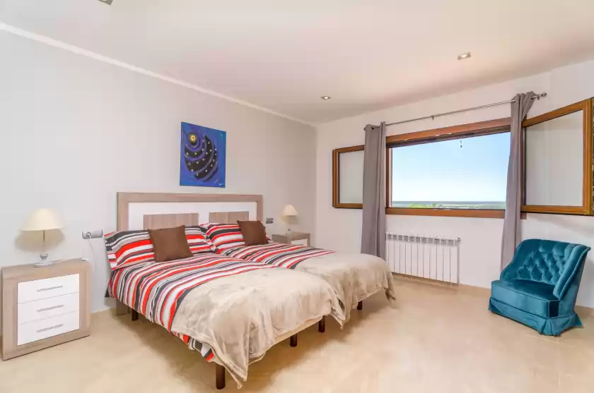 Holiday rentals in Sa marina (marina des torrent), ses Salines