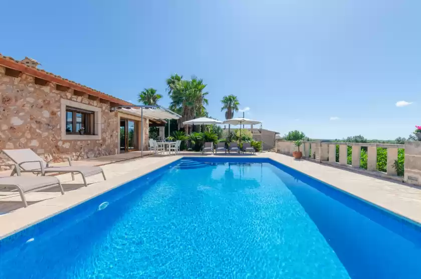 Holiday rentals in Sa marina (marina des torrent), ses Salines