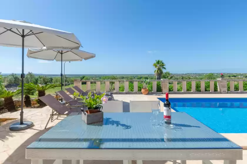 Holiday rentals in Sa marina (marina des torrent), ses Salines