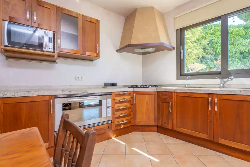 Holiday rentals in Can frontera (vinagrella), Selva