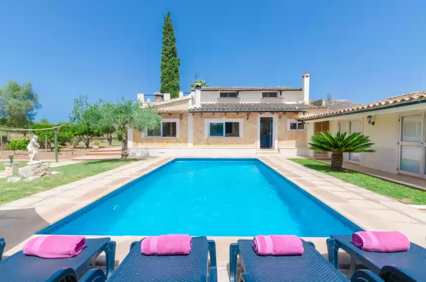 Holiday rentals in Citrino