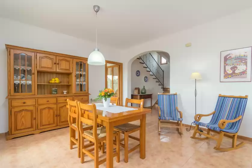 Holiday rentals in Cantabou, Selva