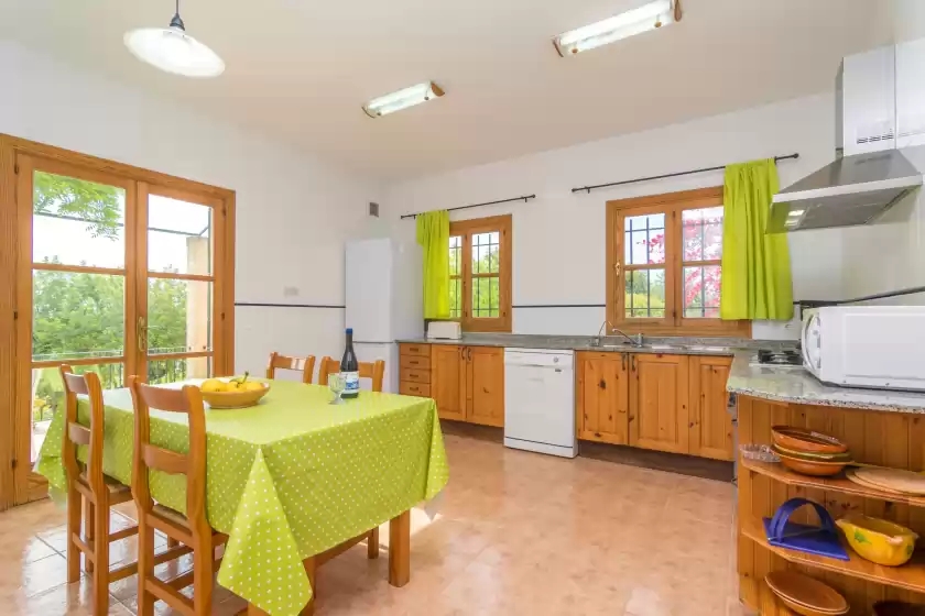 Holiday rentals in Cantabou, Selva