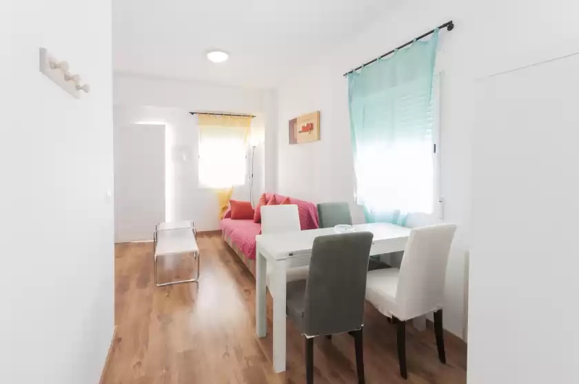 Holiday rentals in Dimarts, Grau i Platja