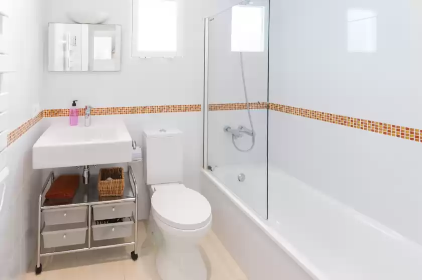 Holiday rentals in Dimarts, Grau i Platja