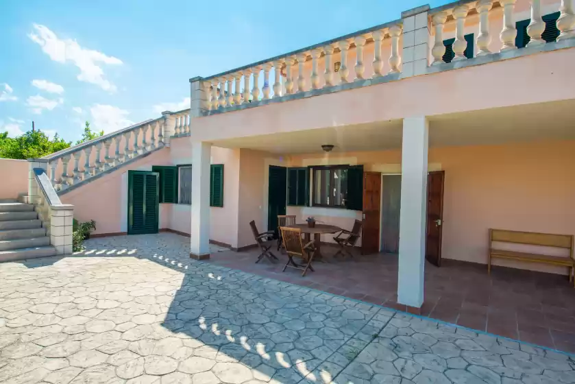 Holiday rentals in Villa sa fonera, Maria de la Salut