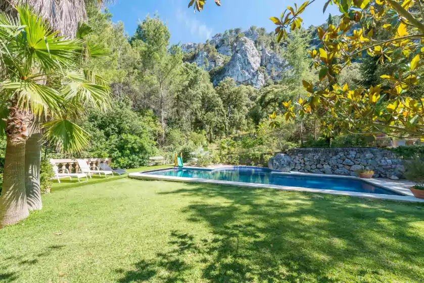 Holiday rentals in Finca son duri, Esporles