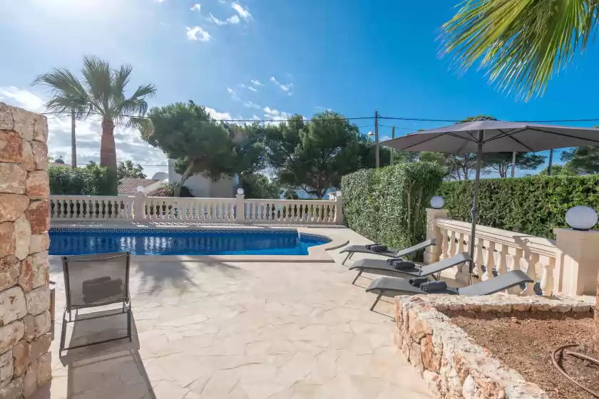 Holiday rentals in Casa cuba - adults only, Cala Pi