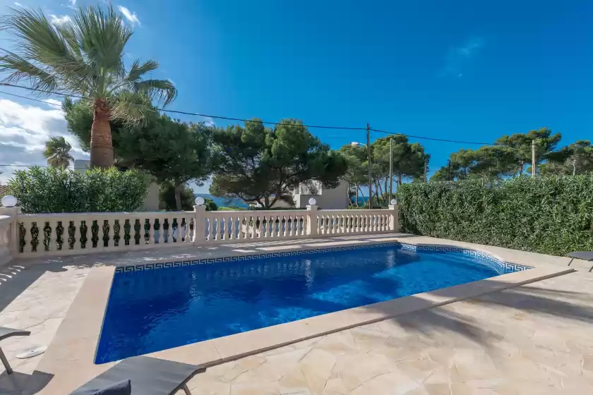 Holiday rentals in Casa cuba - adults only, Cala Pi