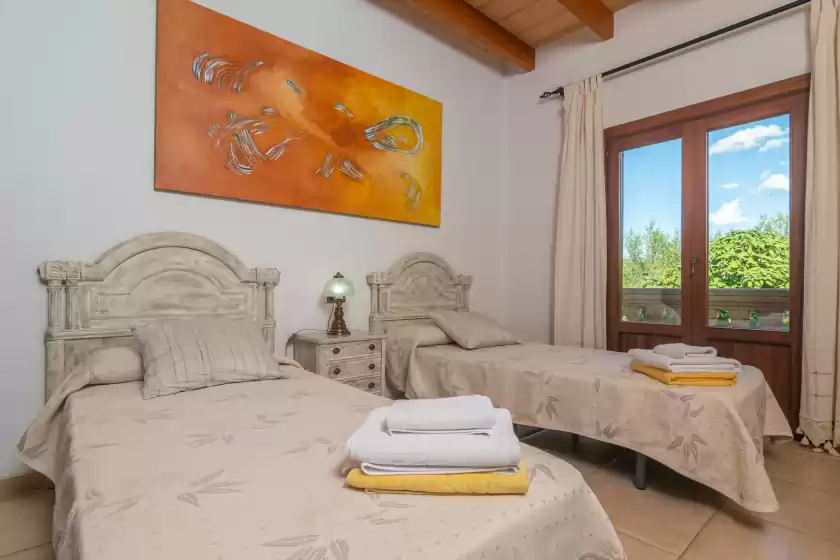 Ferienhaus auf Can berguins, Búger